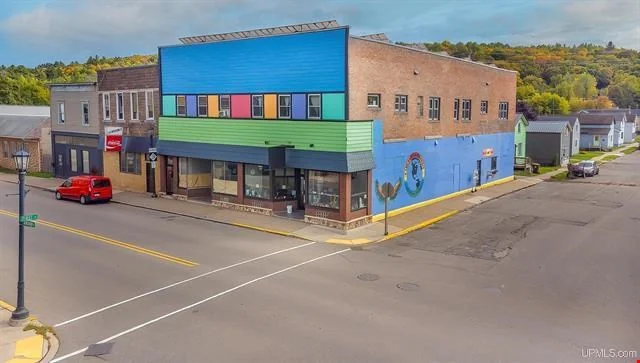 200 E Division Street — Sale in Ishpeming, MI, photo 6 of 8