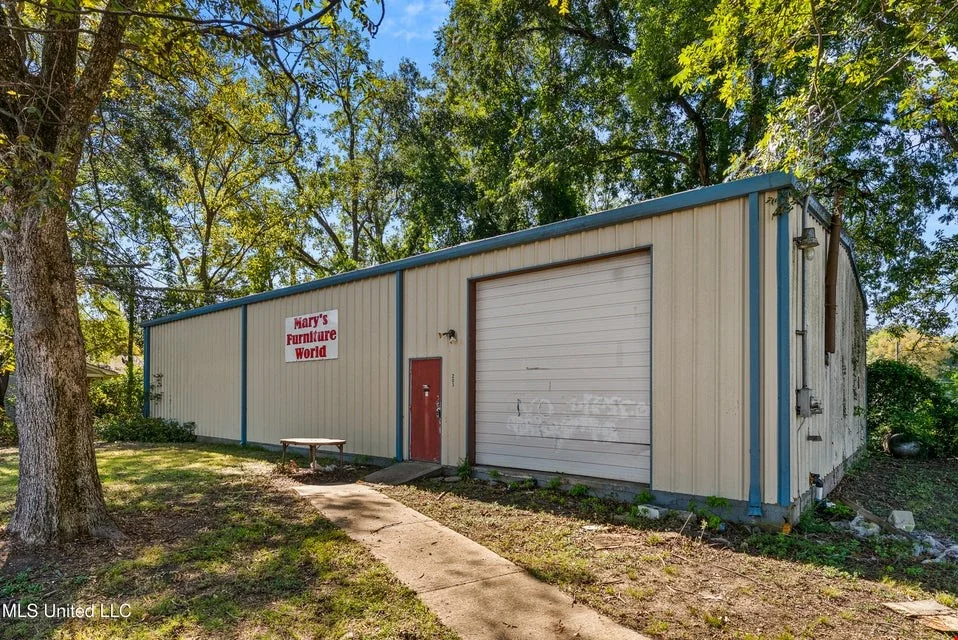 231 Vance Street Batesville, MS 38606 — Sale in Batesville, MS, photo 8 of 8