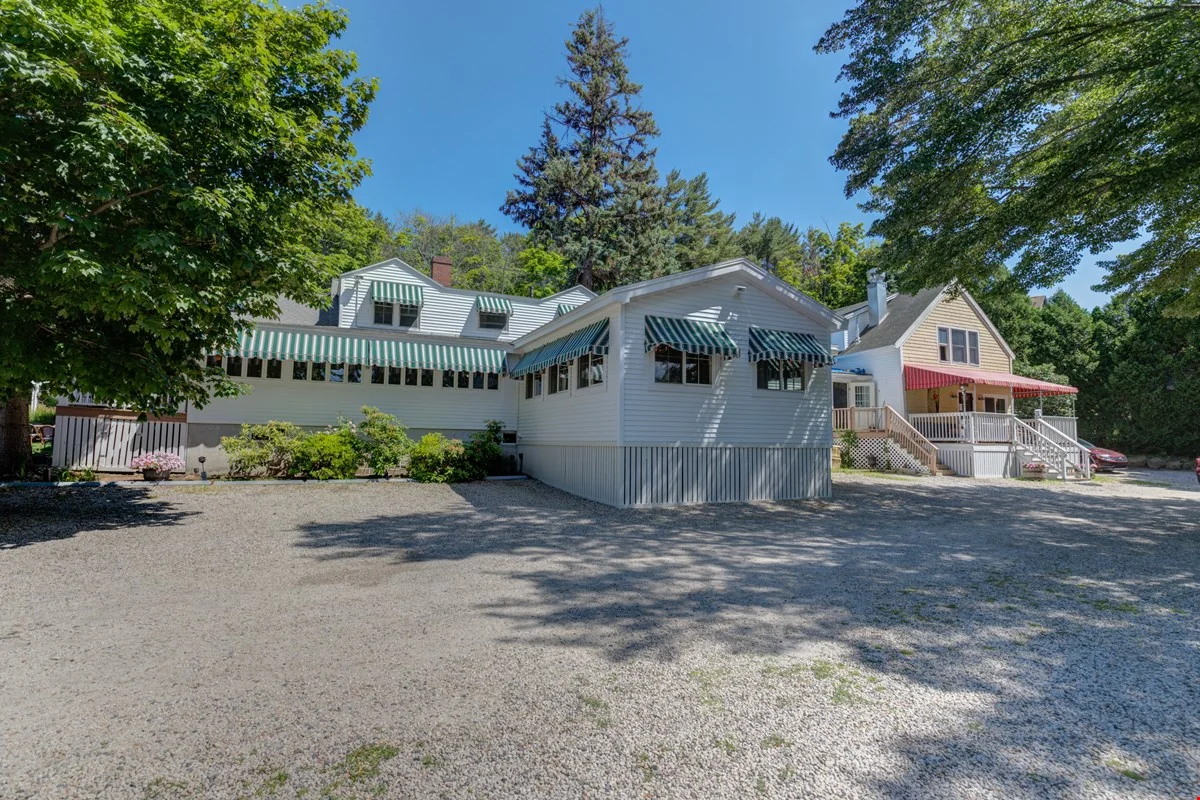 200 Shore Rd. Ogunquit (Robertos) — Sale in Ogunquit, ME, photo 3 of 8