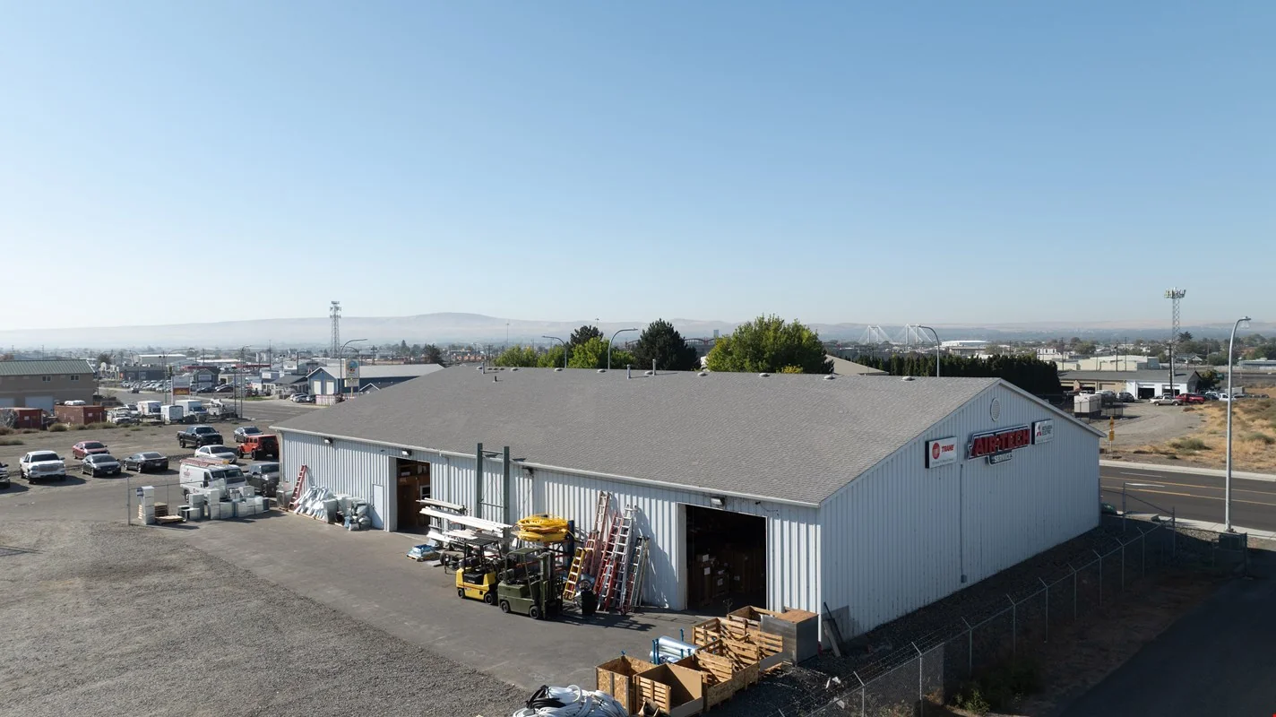 325 N Oregon Ave — Sale in Pasco, WA, photo 8 of 8