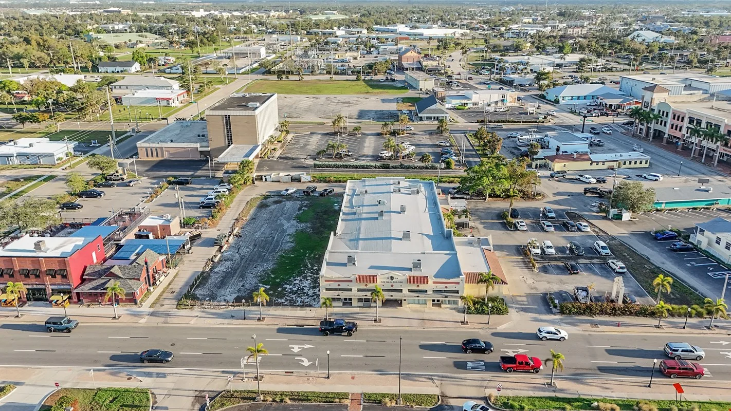 H.W. Smith Arcade Building — Sale in Punta Gorda, FL, photo 6 of 8