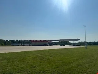 Nashville Truck Plaza — Sale in Nashville, AR, photo 7 of 8