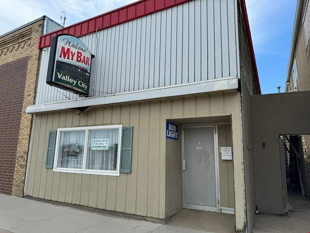 Bar For Sale - retail for sale in valley city, ND