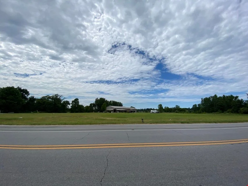 Corner lot off Highway 2 & Clark St — Sale in Valparaiso, IN, photo 7 of 7