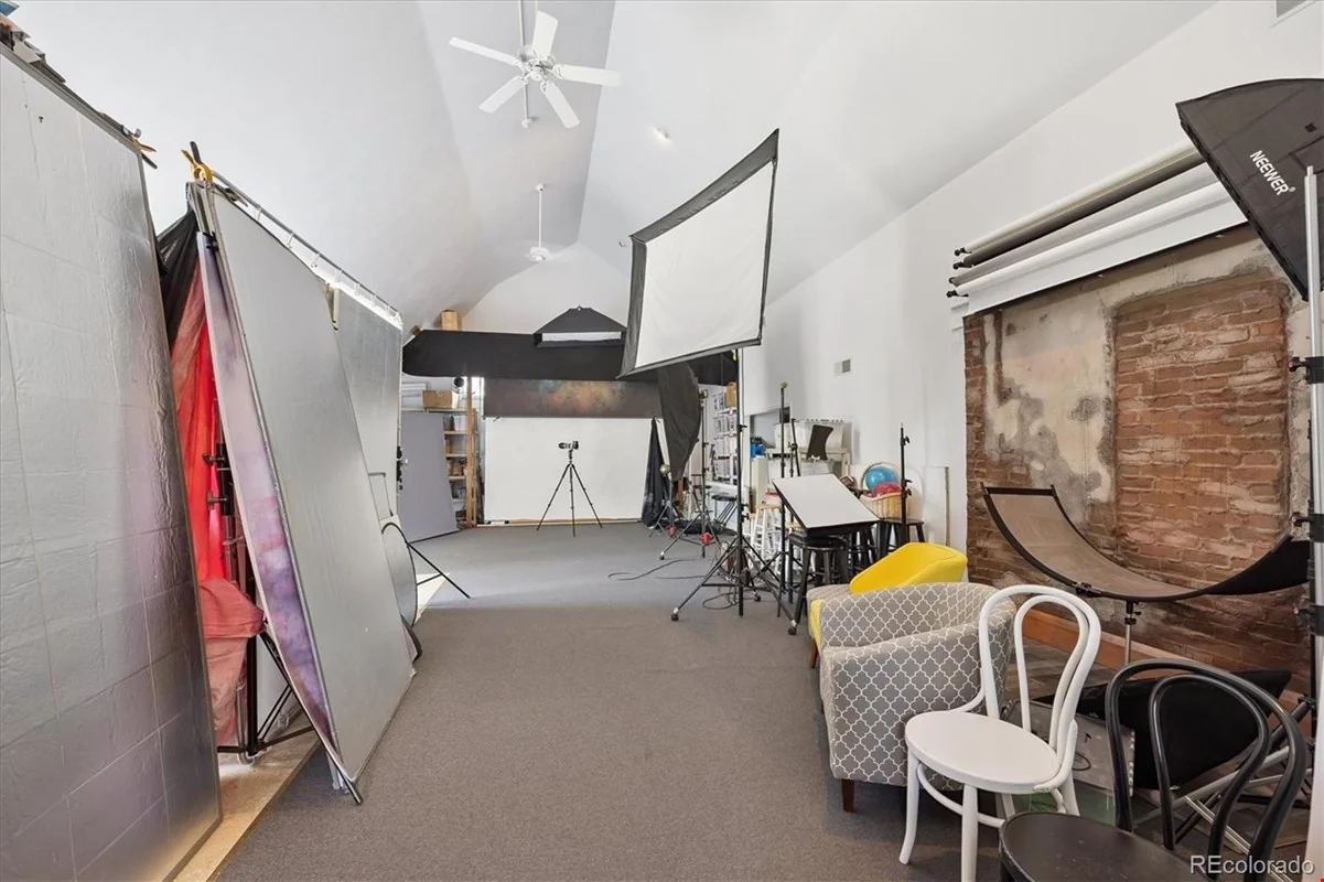 9000 W Jewell Ave — Sale in Lakewood, CO, photo 3 of 8