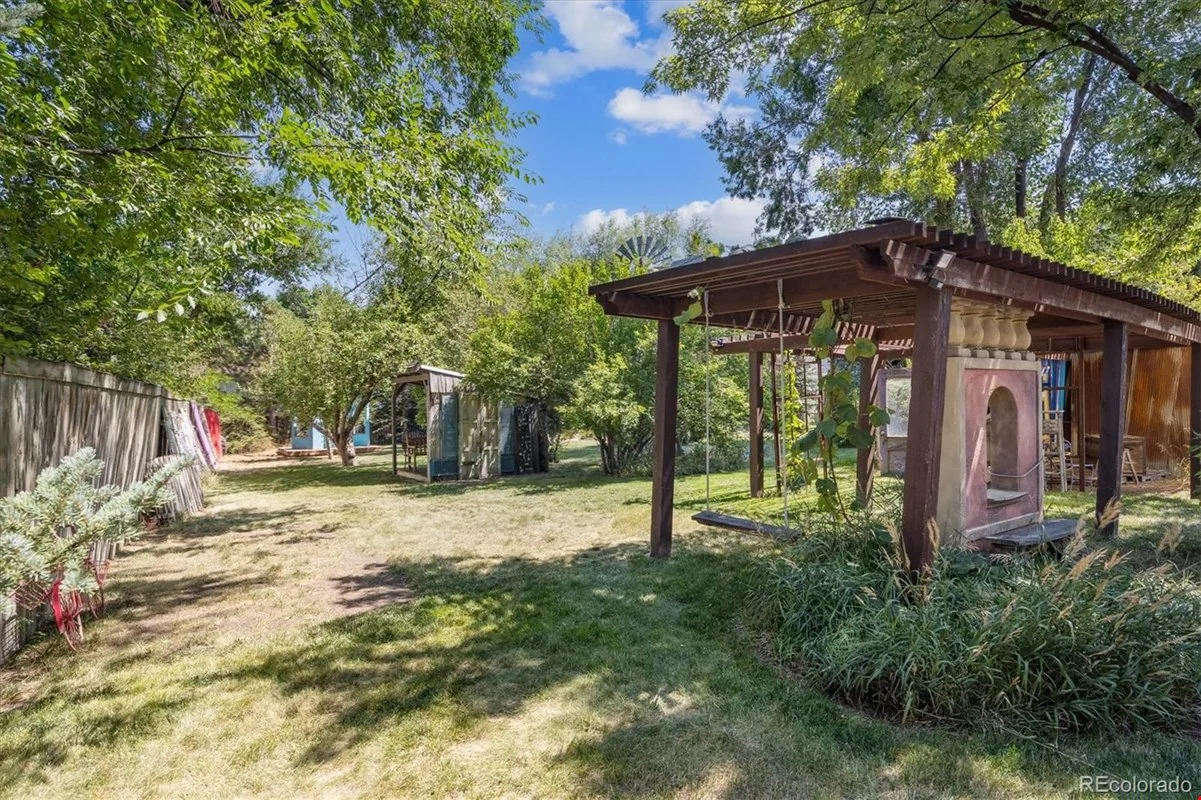 9000 W Jewell Ave — Sale in Lakewood, CO, photo 4 of 8