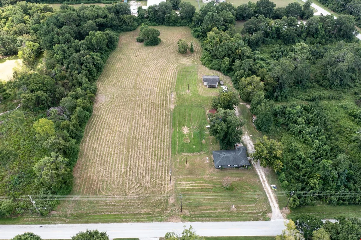 5 Acres Prime Industrial Land – Excellent Access &… — Sale in Tomball, TX, photo 6 of 8