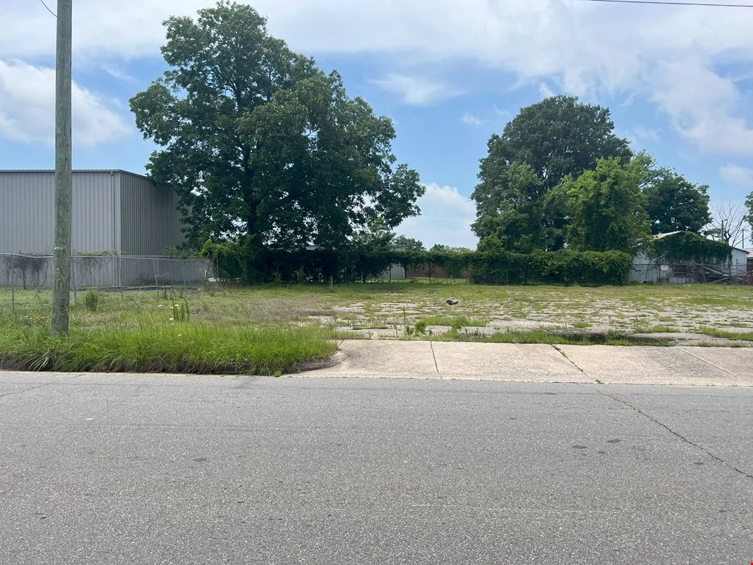 Goldsboro — Sale in Goldsboro, NC, photo 5 of 8