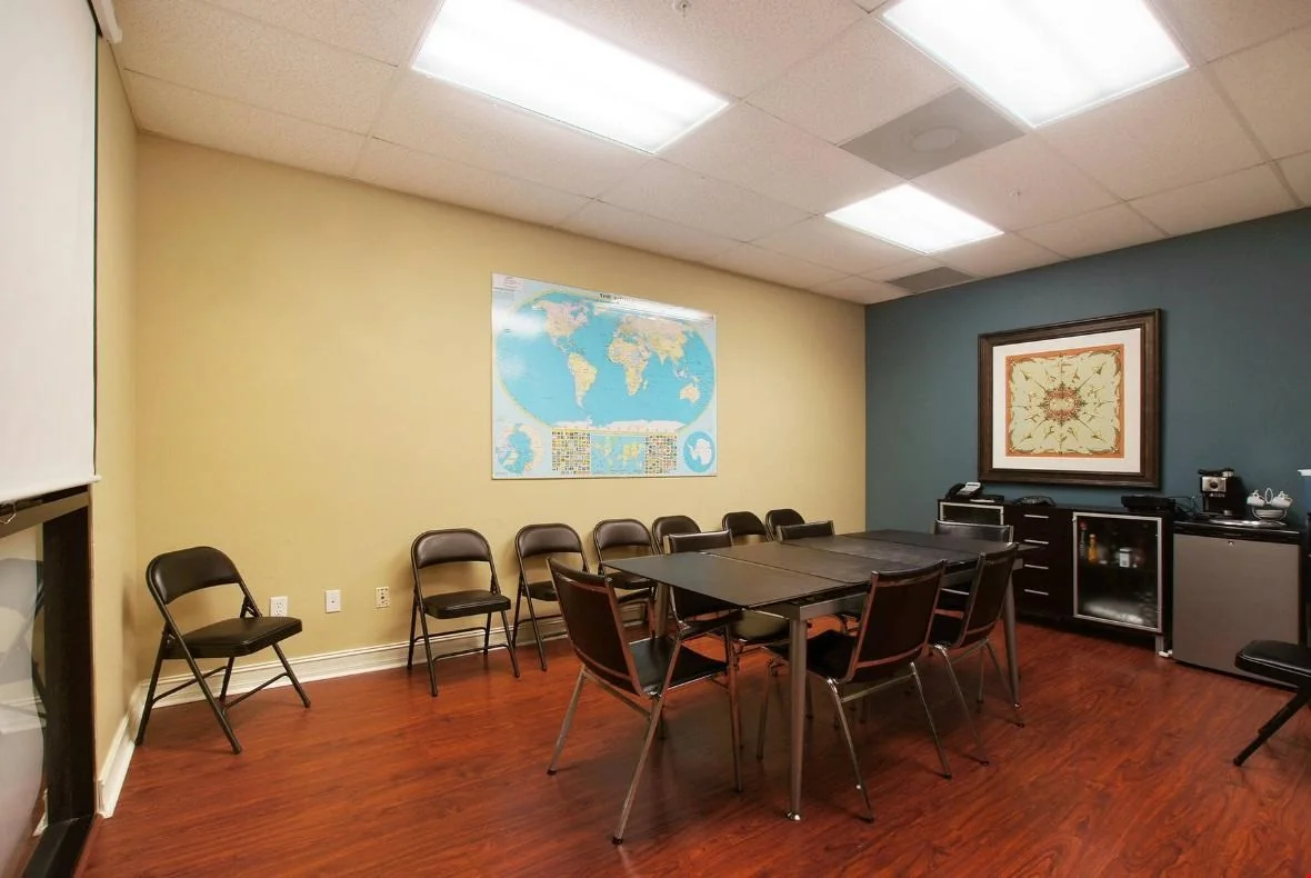 Industrial Warehouse For Sale — Sale in Fort Myers, FL, photo 3 of 8