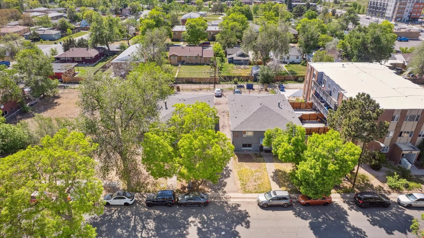 1923-1933 Dallas Street Portfolio, Aurora — Sale in Aurora, CO, photo 7 of 8