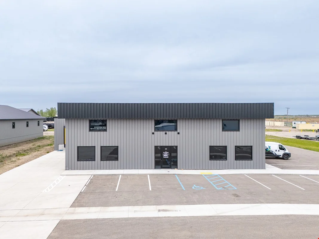 2022 Commercial Shop For Sale — Sale in Grand Forks, ND, photo 6 of 8