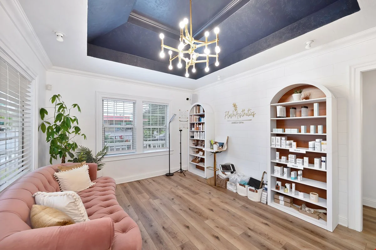 512 Riley Street — Sale in Folsom, CA, photo 2 of 8