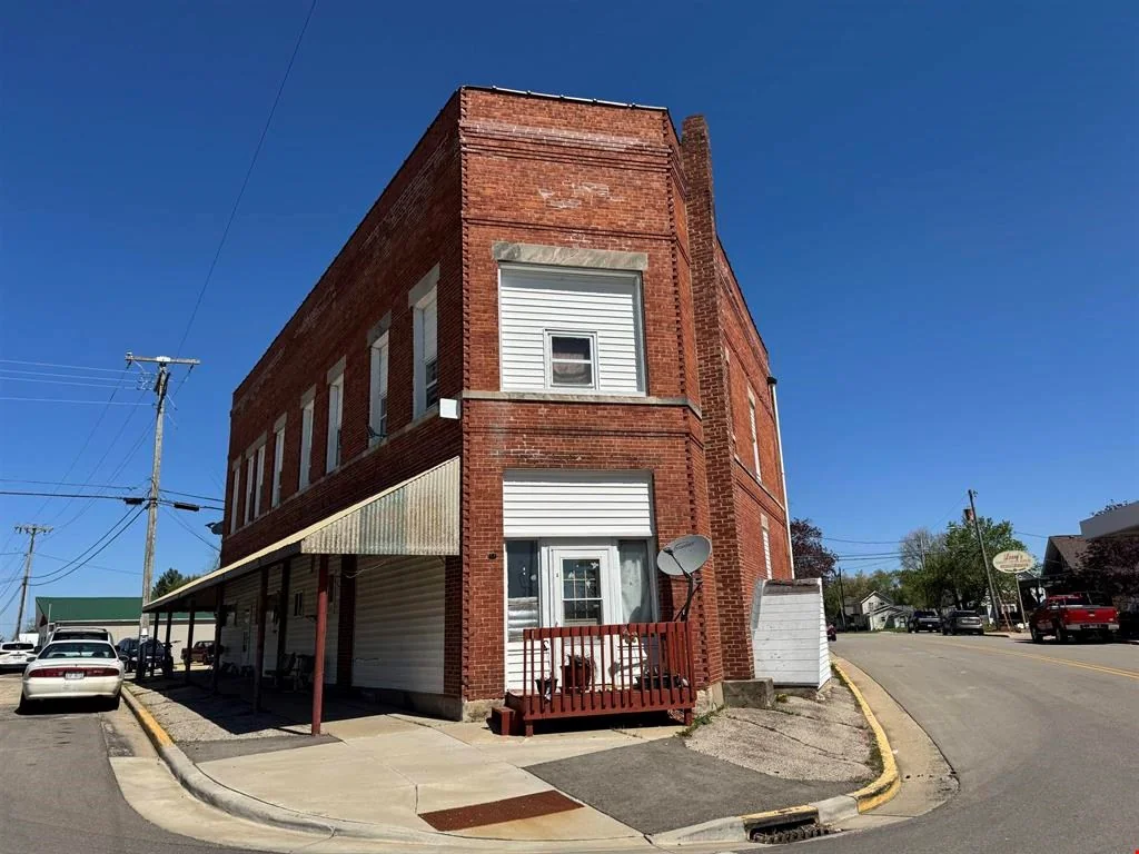 Value add 7 Unit Apartment Complex in Linden WI — Sale in Linden, WI, photo 7 of 8
