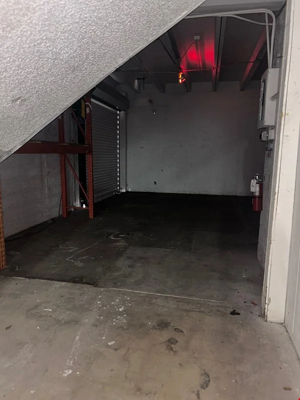 Hollywood Flex Industrial Building — Sale in Hollywood, FL, photo 6 of 8