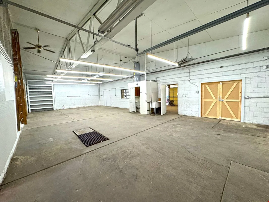 1307 N College Ave. — Sale in Fort Collins, CO, photo 2 of 8