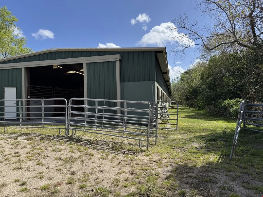 Magnolia Equestrian Center — Sale in New Orleans, LA, photo 5 of 8