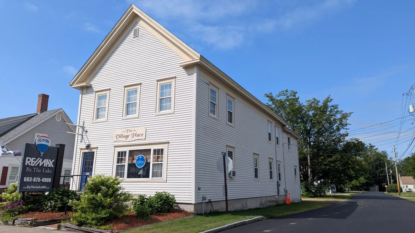 The Alton Village Place — Sale in Alton, NH, photo 3 of 8
