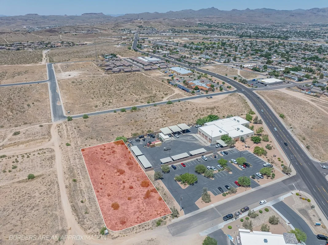 2700 Hualapai Mt Rd — Sale in Kingman, AZ, photo 7 of 8