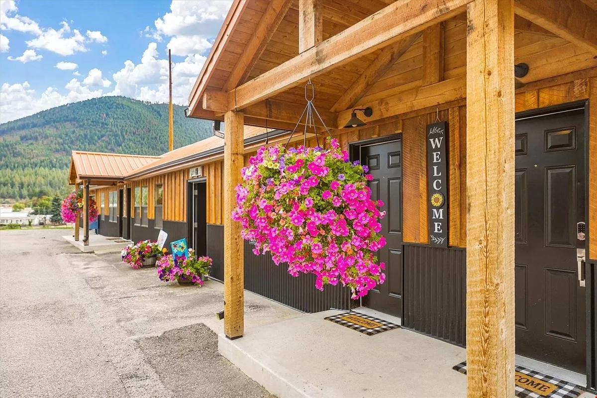 Superior Commercial Property with Multiple Income Streams - mixed use for sale in superior, MT