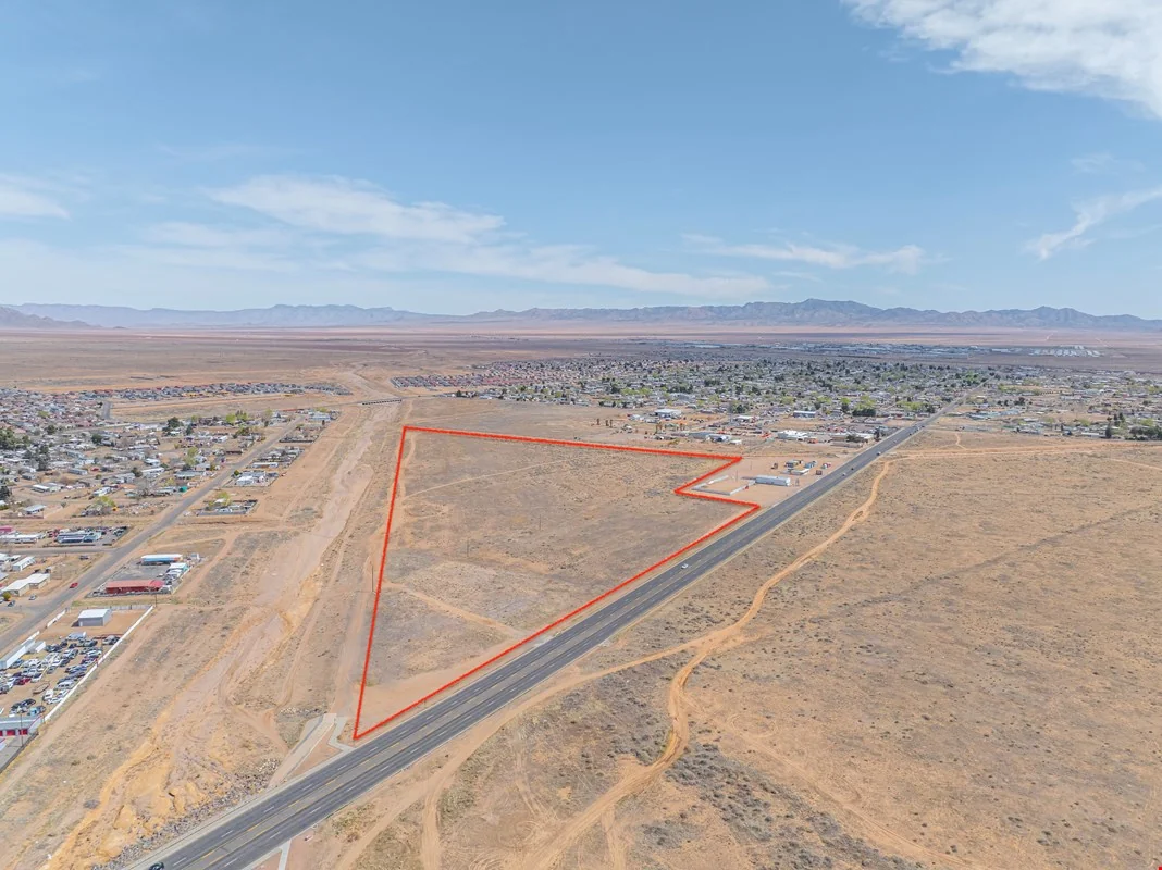 Northern Ave 31-acres — Sale in Kingman, AZ, photo 1 of 8