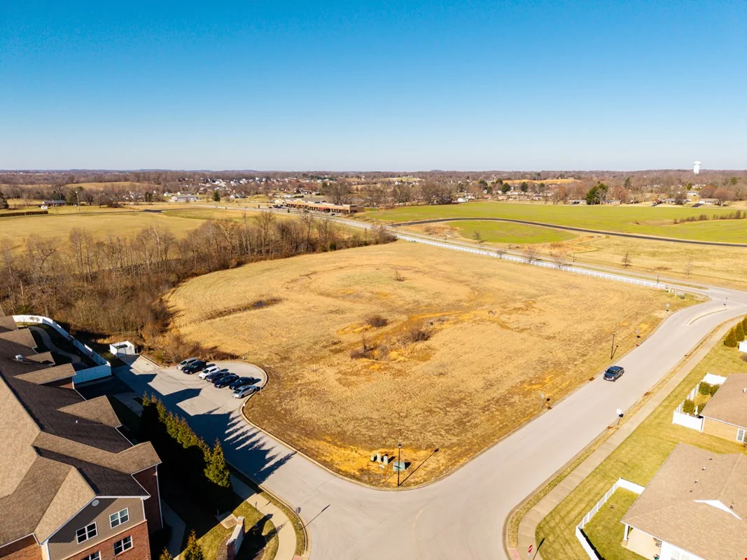 Mixed Use Corner Lot — Sale in Elizabethtown, KY, photo 6 of 8