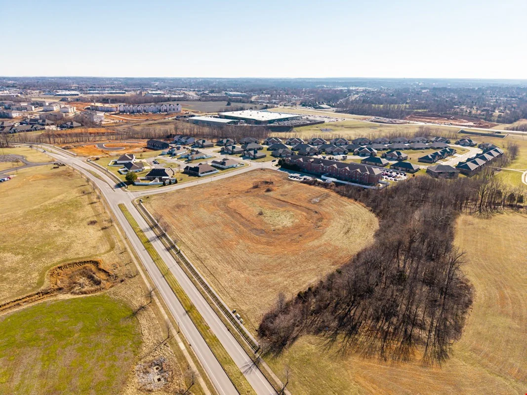 Mixed Use Corner Lot — Sale in Elizabethtown, KY, photo 7 of 8
