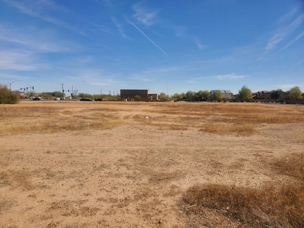 3.4 Acres for Office For Sale in Casa Grande — Sale in Casa Grande, AZ, photo 1 of 8