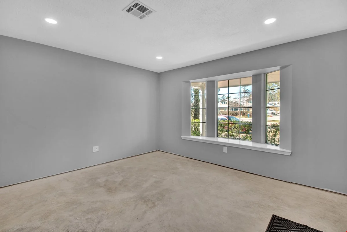 Immaculate 3030 SF Office For Sale — Sale in Spring, TX, photo 3 of 8