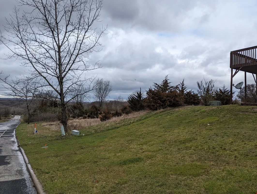 3901 W Reservoir Boulevard — Sale in Peoria, IL, photo 2 of 8