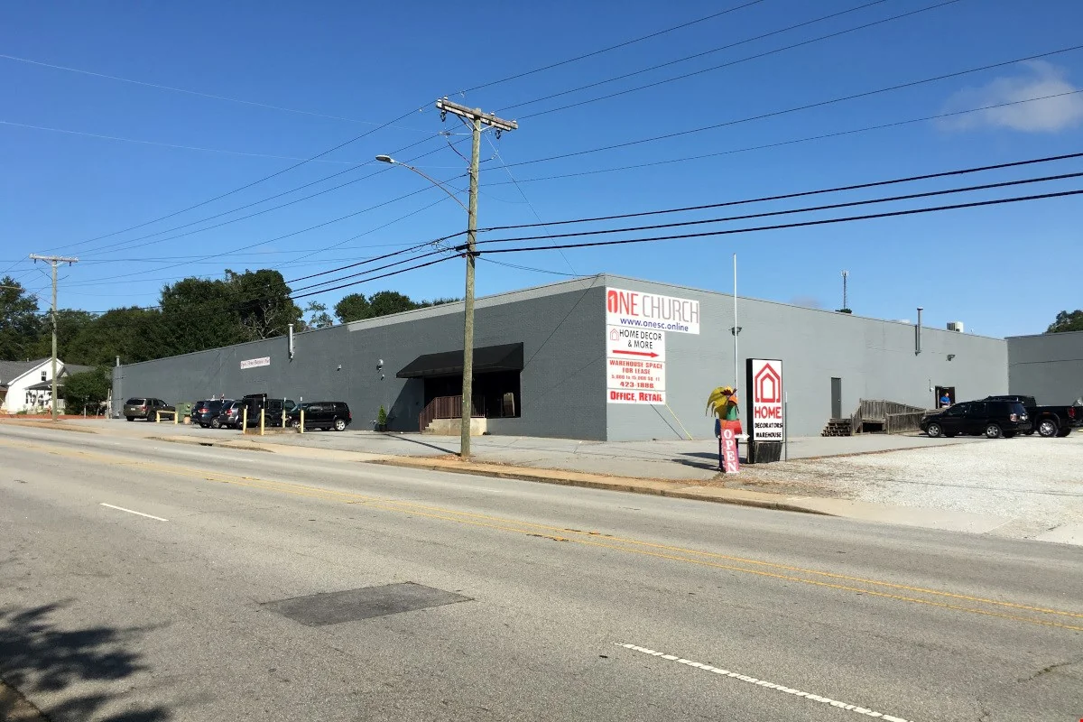 817 E Main St, Easley, SC 29640