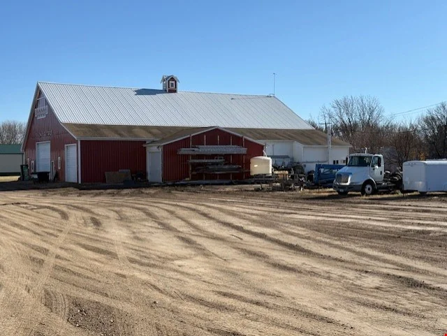 6630277 — Sale in Fulda, MN, photo 4 of 8