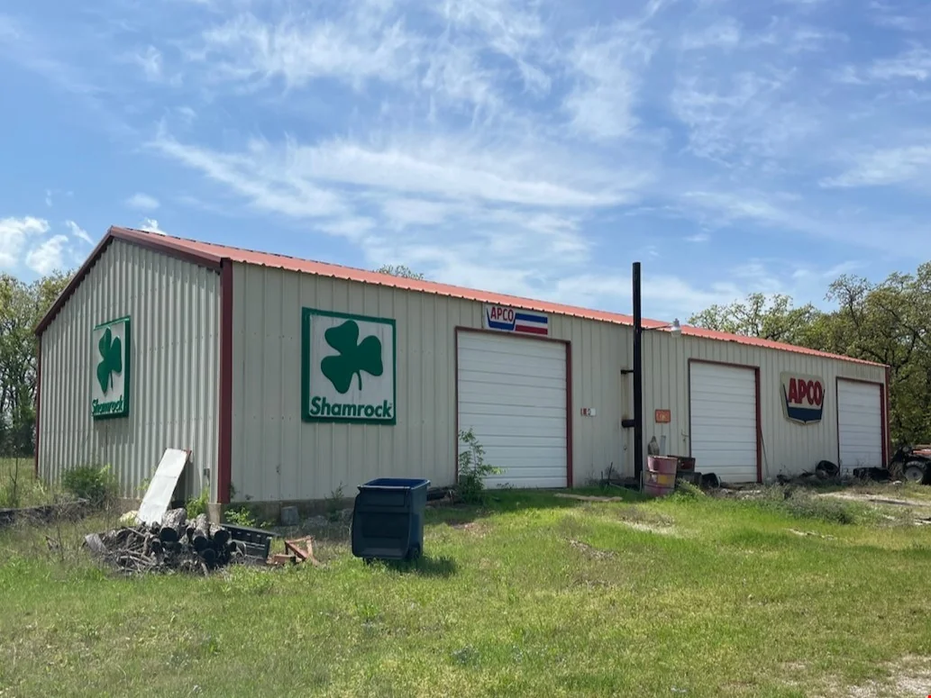 Midway Rd land and shop - land for sale in wilson, OK