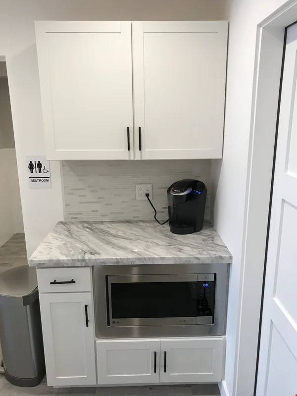 45 Goldenland Ct — Sale in Sacramento, CA, photo 5 of 8