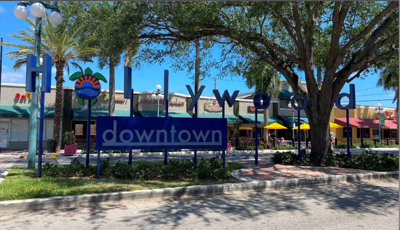 200-Unit Apartment Project near Downtown Hollywood, FL — Sale in Hollywood, FL, photo 5 of 6