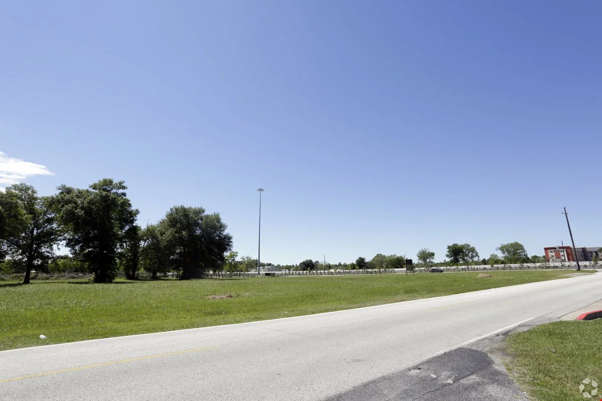 Retail Development land for Sale – 7.14 AC — Sale in Tomball, TX, photo 7 of 7
