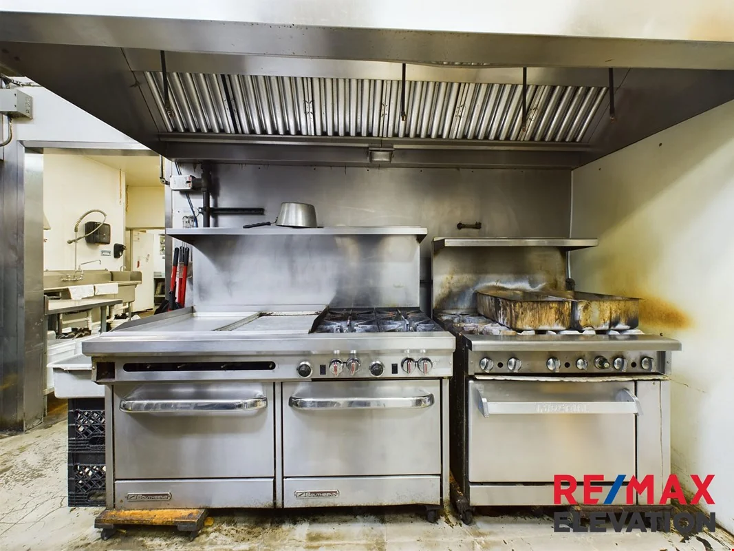 Profitable Turn-Key BBQ Restaurant with Franchise… — Sale in Cody, WY, photo 3 of 8