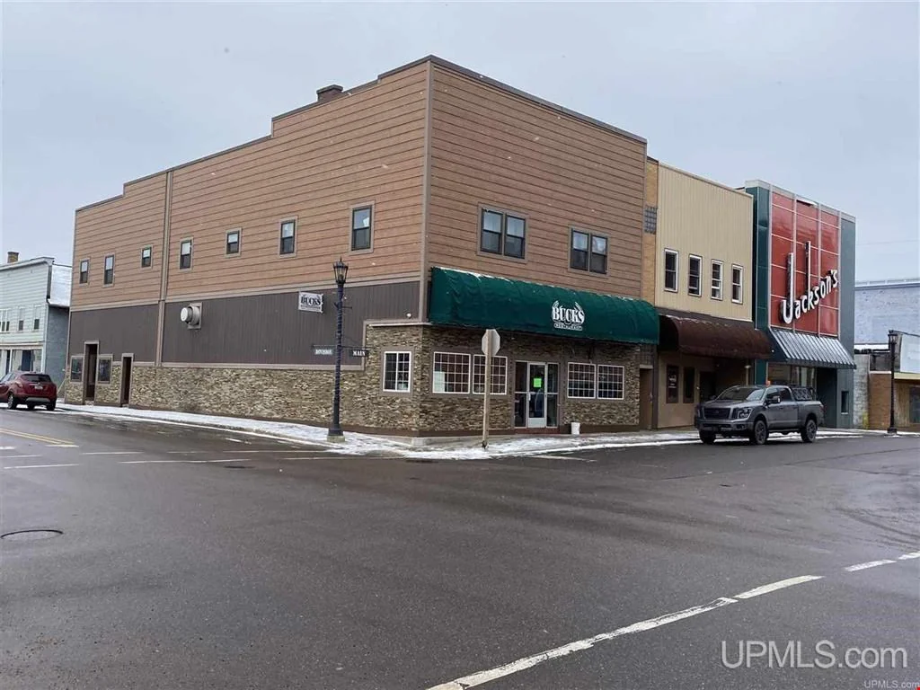 220 S Main Street - mixed use for sale in shawano, WI