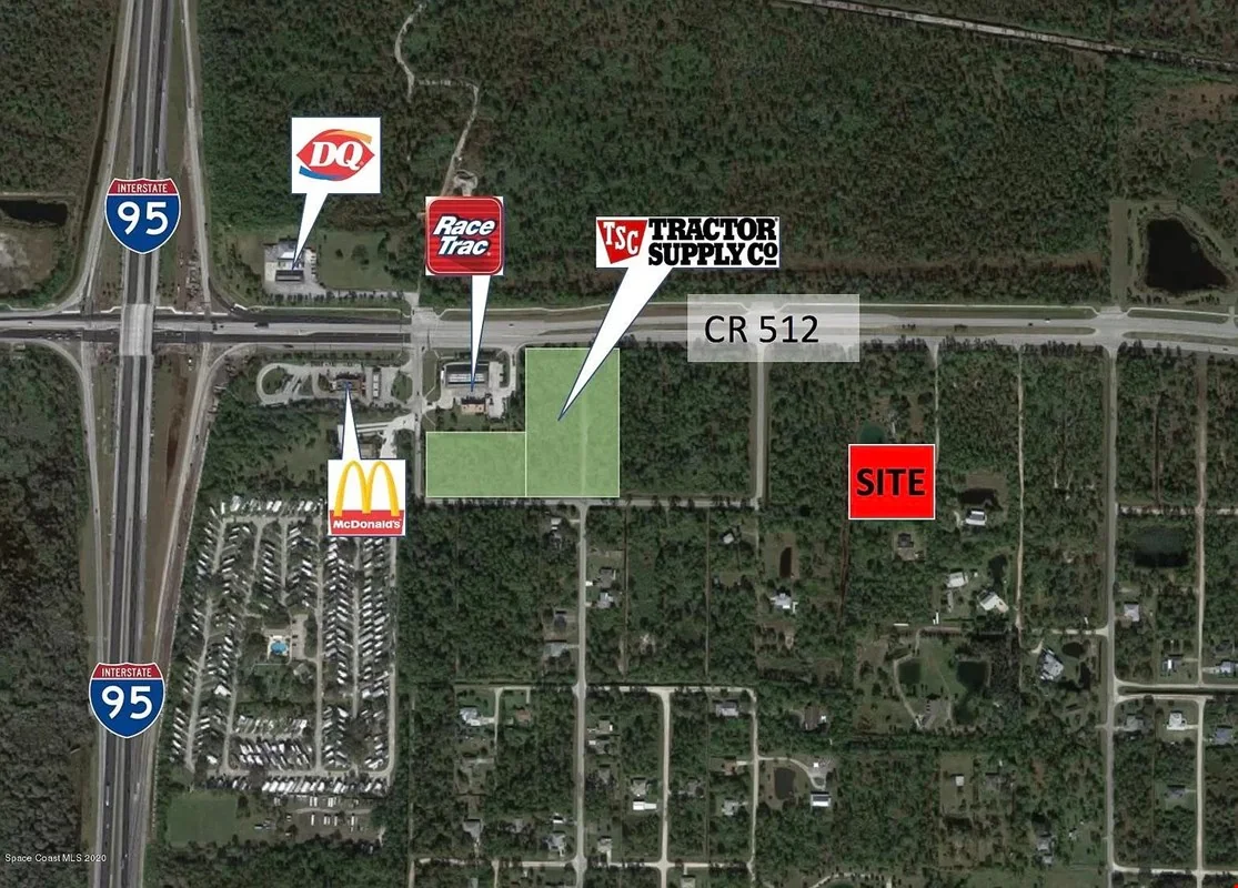 9425 105th Ave — Sale in Vero Beach, FL, photo 6 of 8