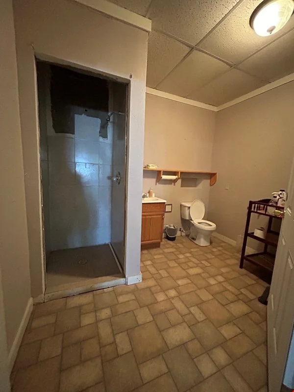 401 N Nelson — Sale in Fort Stockton, TX, photo 3 of 8