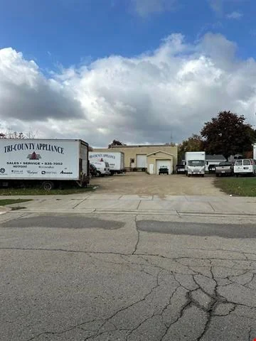 Mixed Use Building for Sale — Sale in Oregon, WI, photo 5 of 6