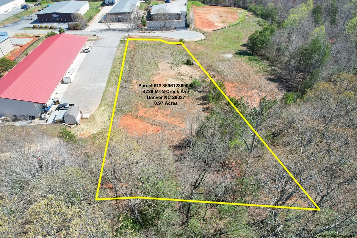 4729 Mountain Creek Ave — Sale in Denver, NC, photo 2 of 8