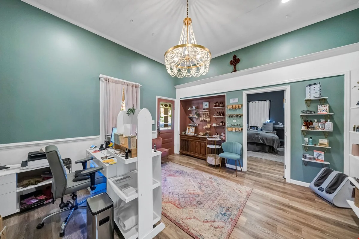 104 E Boundary Street — Sale in Chapin, SC, photo 3 of 8