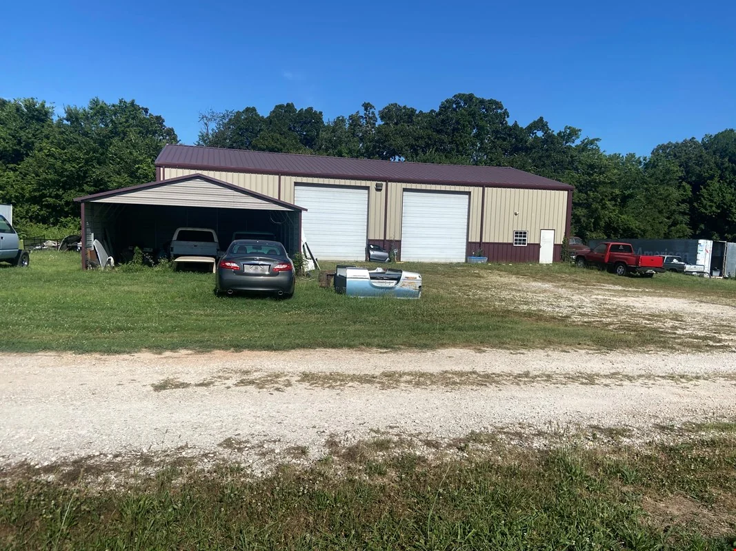 12329 & 12331 Three Elms Rd, Farmington, AR 72730. — Sale in Farmington, AR, photo 4 of 6