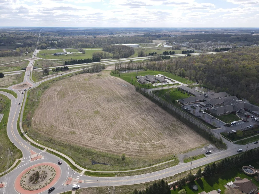 8+ ACRE VALPARAISO GATEWAY PROPERTY — Sale in Valparaiso, IN, photo 3 of 8