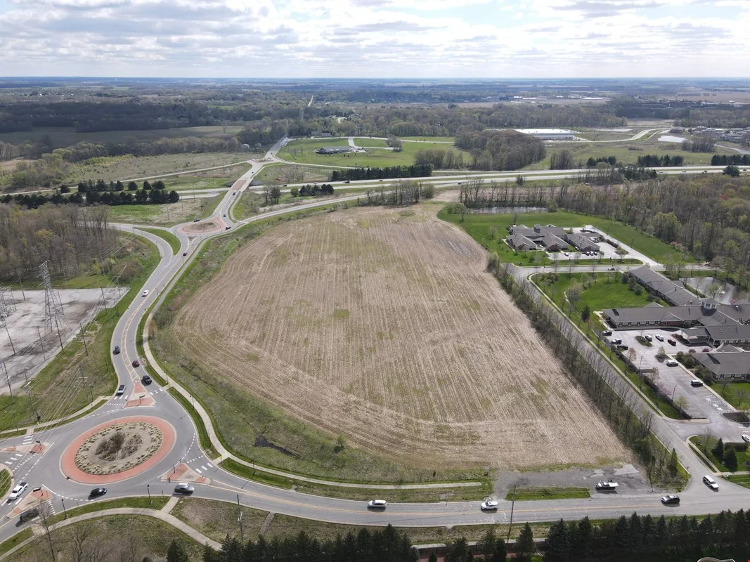 8+ ACRE VALPARAISO GATEWAY PROPERTY — Sale in Valparaiso, IN, photo 5 of 8