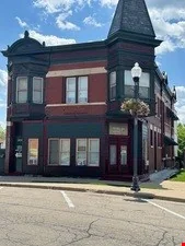 INCOME AND CASH FLOWING PROPERTY — Sale in Mchenry, IL, photo 2 of 4