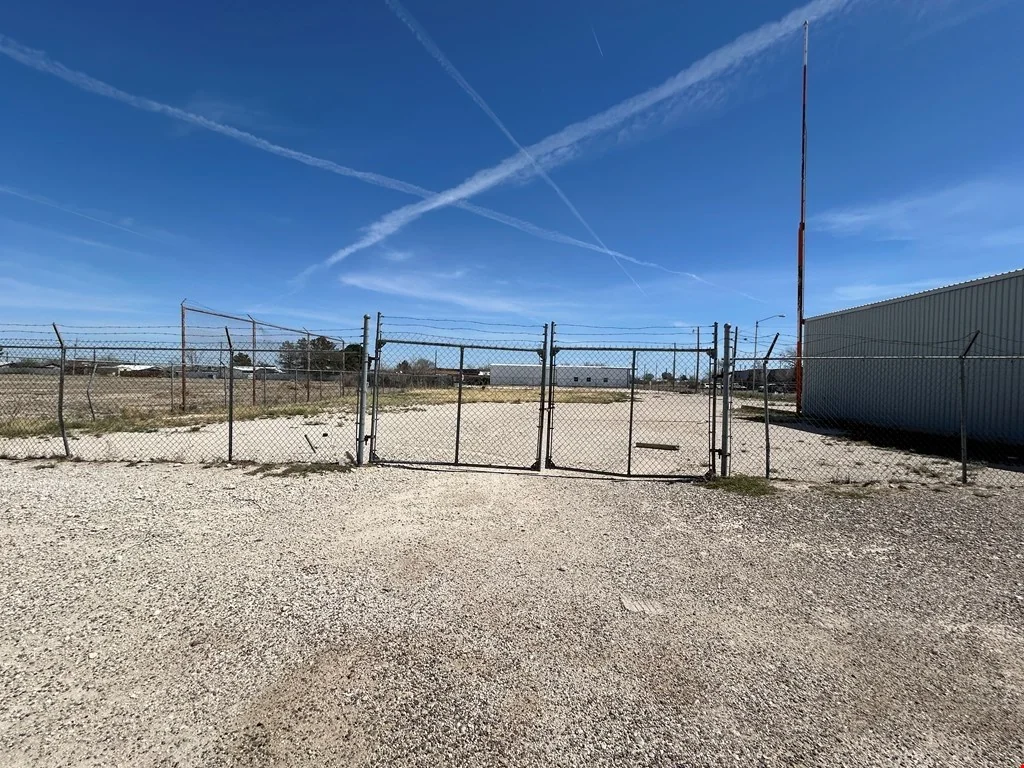 1800 N Front St — Sale in Fort Stockton, TX, photo 8 of 8