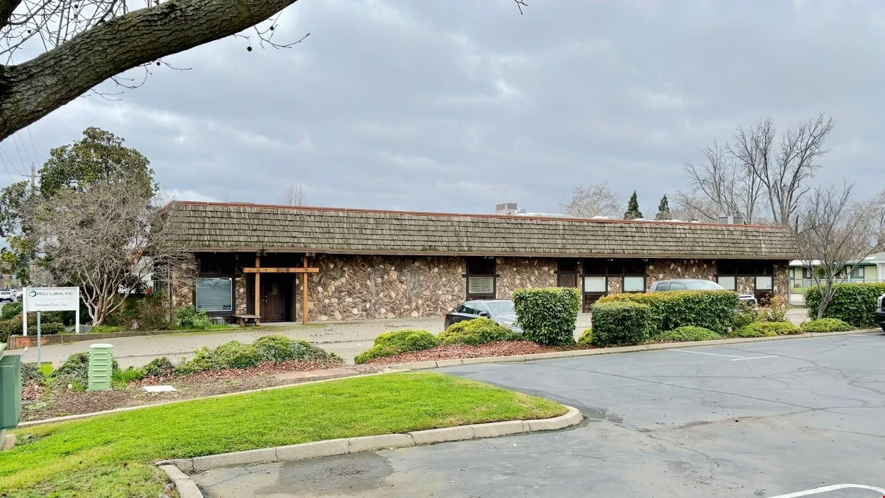 Roseville Commercial Building on high traffic artery — Sale in Roseville, CA, photo 6 of 8