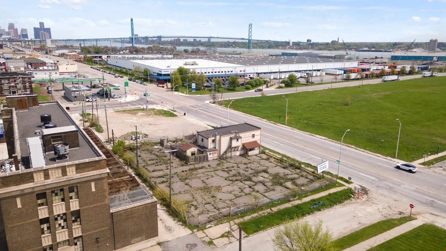 Price Reduced for Former Adela's Place! — Sale in Detroit, MI, photo 8 of 8