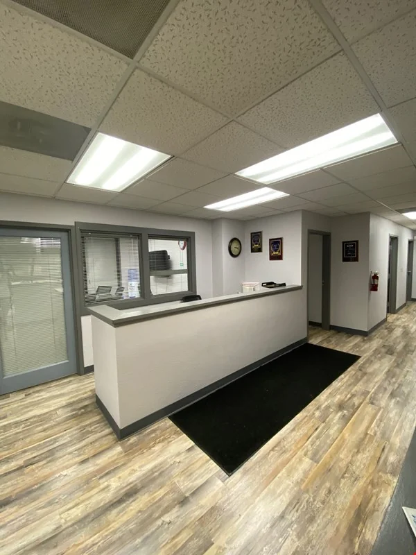 1445 N Union Blvd — Sale in Colorado Springs, CO, photo 3 of 8